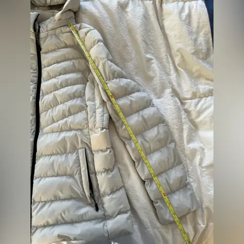 32 Degrees Heat Women's Light Gray Puffer Jacket size medium