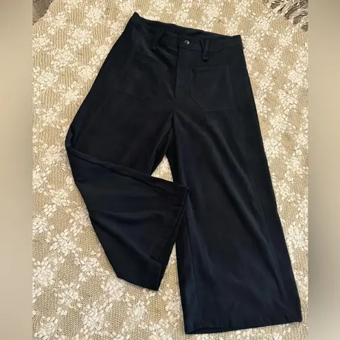 Palazzo Capri Wide Leg by Cactus Flower for Women size 4. Black