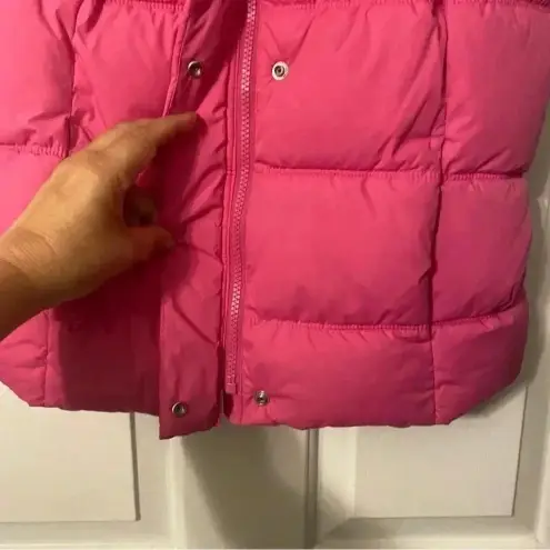 Gap  Pink Puffer Vest‎ Wonen’s Size Medium