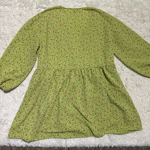 ASOS DESIGN Curve Women’s mini green ditsy floral faux wrap dress fairy size 18