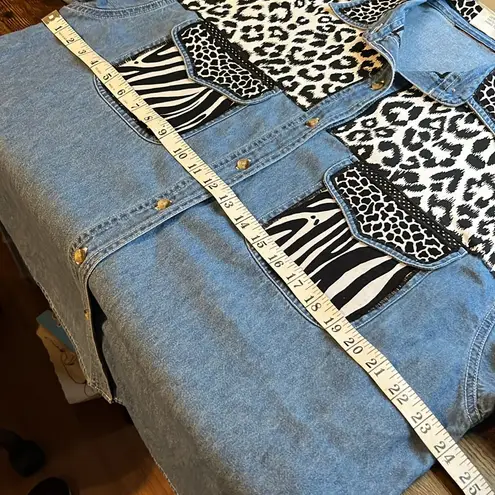 Vintage Jean shirt zebra Animal Print Denim Shirt Blue Size XL
