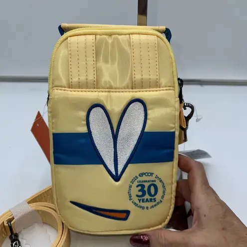 Disney Parks Lug Skeeter Mini Crossbody Bag EPCOT Flower Garden Festival 2025 Yellow