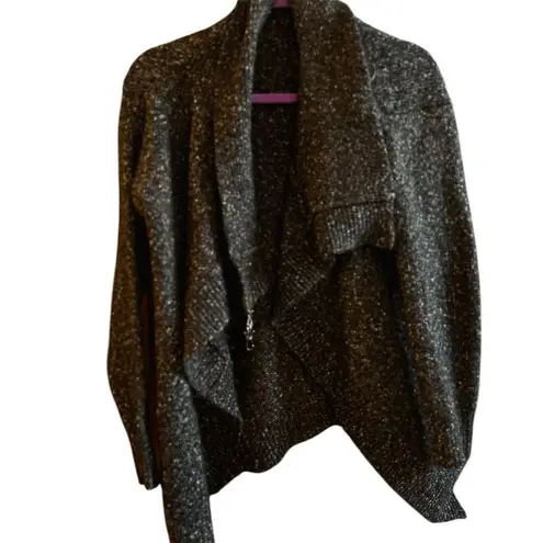 Women's Gray Knit Cardigan Sweater M Unique Clasp Casual Size M