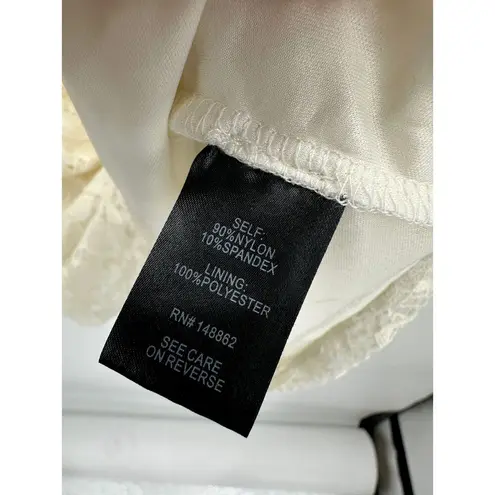 Torrid  Cream Ivory Stretch Lace Off Shoulder Corset Seamed Top Womens Size 3X