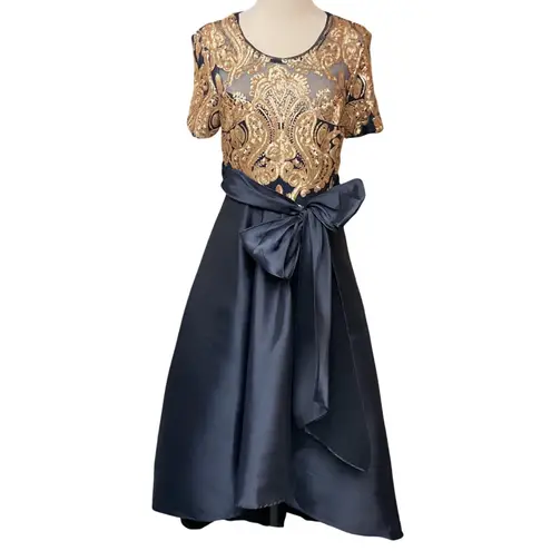 R & M Richards Women's Shimmery Sequined Crewneck High Low Ballgown Size 10 NWT