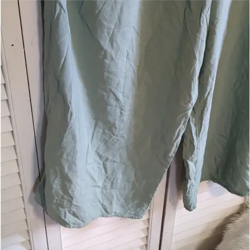 Sage Green Lightweight Wide Leg Jumper. Size XL.