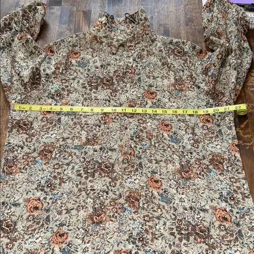 Pleione Floral Print Tunic Blouse Size Medium