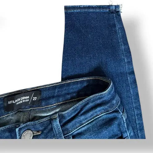 Just Black Denim Distressed Ankle Skinny Jeans Mid-rise Deny Dark Wash 27 Waist