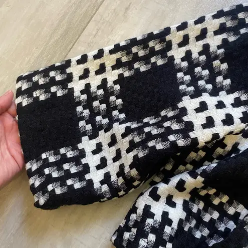 John Paul Richard Black & White Plaid Textured Cropped 3/4 Length Sleeve Jacket