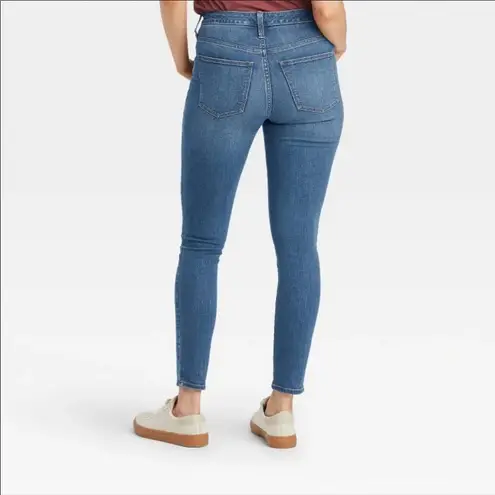 Universal Threads UNIVERSAL THREAD WOMENS HIGH RISE SKINNY JEAN