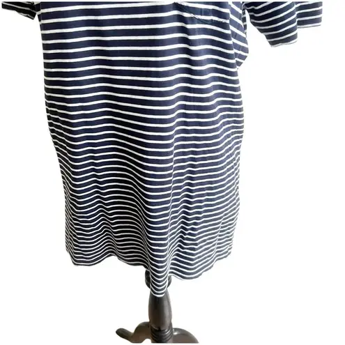 Club Monaco  Women’s Striped Tee One Pocket Size Small Navy White Crew Neck