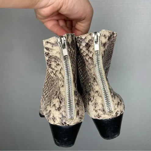 Steve Madden  | Snakeskin Ankle Booties Pointed Toe 7.5