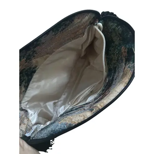 HOME AND ABROAD Vintage Needlepoint Shoulder Bag