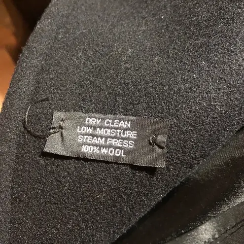 JAD Vintage wool coat with Cheetah fur collar and cuffs. Size 8