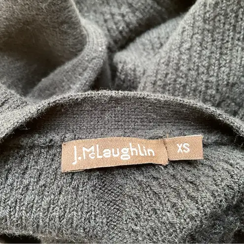 J. McLaughlin J. McLaughlin Black V Neck Ribbed Sweater Size XS