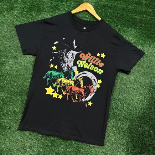 Willie Nelson Stardust Country T-Shirt Size Medium