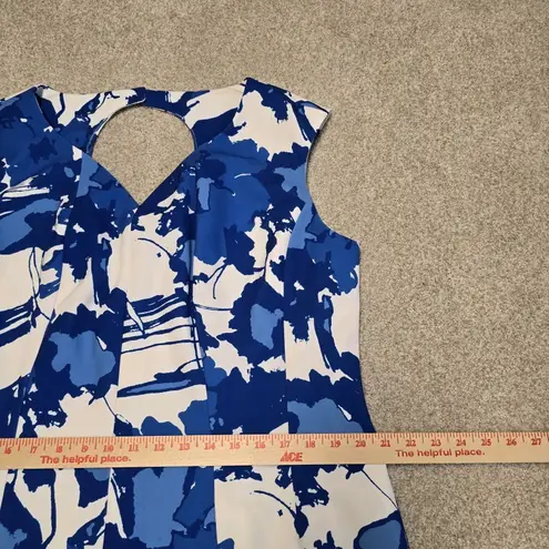 J. Peterman Blue Abstract Floral Princess Seamed Sweetheart Neckline Key