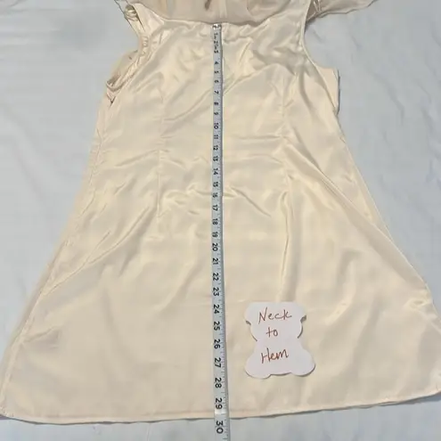 Free People  elegant cream size medium beaded flowy shear mini dress EUC