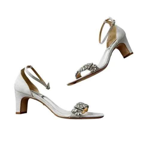 Badgley Mischka Jackie Jeweled Silver Glitter Sandal Wedding Formal Size 8 NWT