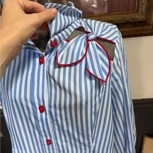 IC Collection Striped Cutout Blouse With Red Accents ~ Size Small 💛🍄 Blue