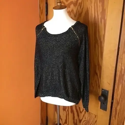 Bisou Bisou black n gold slouchy sweater