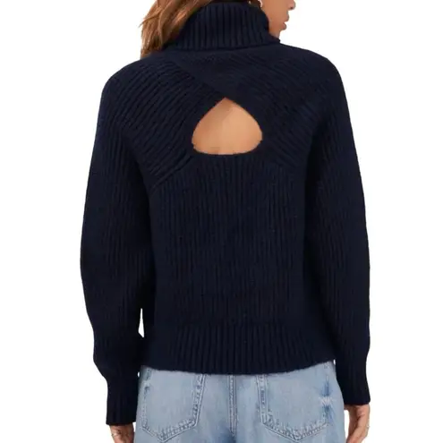 NWT Back Cutout Turtleneck Sweater