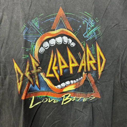 Def Leppard Loves Bites Mineral wash Rock Tshirt size Large