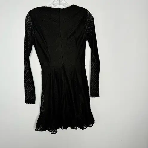 Here Comes the Sun  black lace dress size small