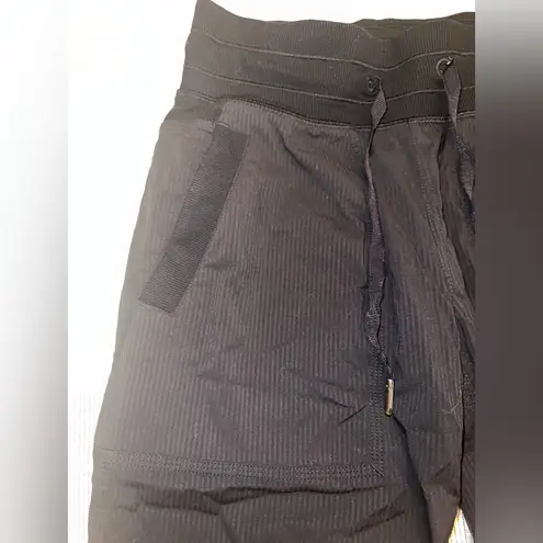 Lululemon  Dance Studio Pants | Size 2 |Cropped with a 14" inseam - Image 8