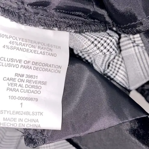 Takara black & white pants size 1 juniors