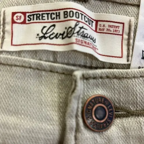 Levi's Strauss Signature Misses Size 14 Long Beige/Tan Denim Bootcut Jeans NWT Tan