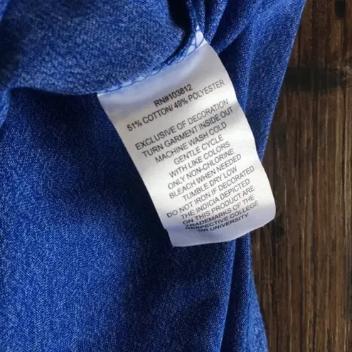 Creative Apparel NEW Florida Gators Shirt