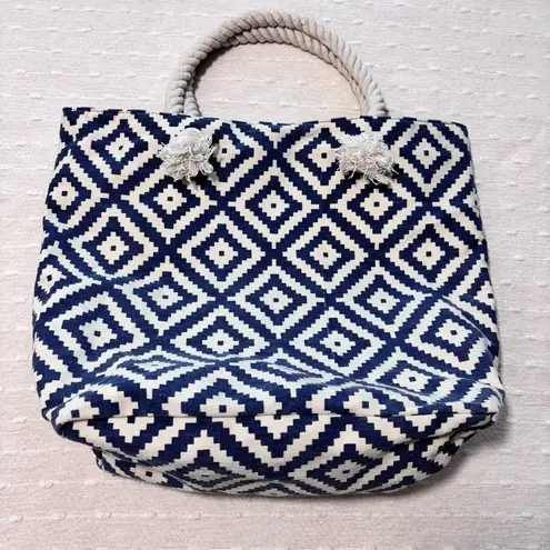 Summer & Rose Navy Blue and Cream Diamond Beach Tote Bag