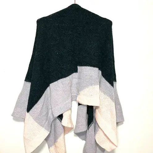 ELK Kulture Wrap Blockknit Poncho Green Light Blue Colorblock Wool Alpaca Blend Size undefined