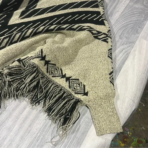 Charming Charlie  Black and Cream Patterned Poncho with Fringes; OS - Image 5