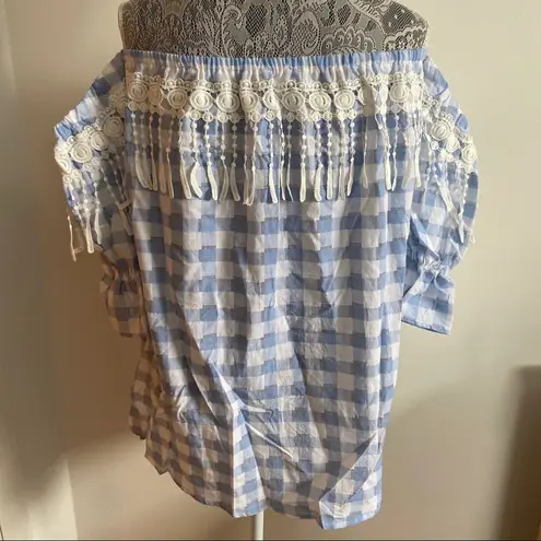 Tassels N Lace Tassel and lace blue gingham top - size M - NWT