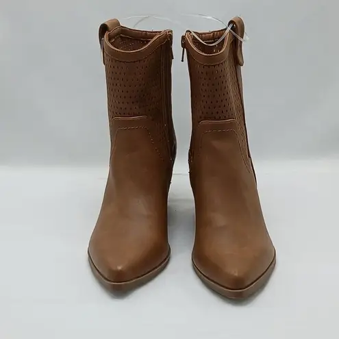 Dolce Vita Kirby Ankle Boot Women 6.5 Tan Western Shoes Cowboy Cowgirl Pointed Brown