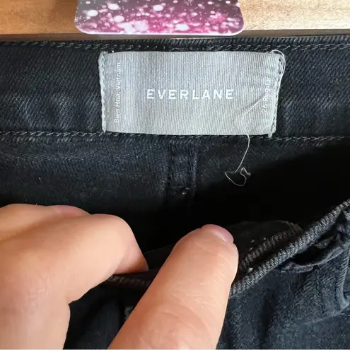 Everlane  Black Straight Leg Cropped Raw Hem Jeans in size 26