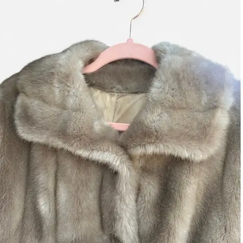 Vintage Boho Chic Effortless French Girl Oversized Fur Coat Brown Size M