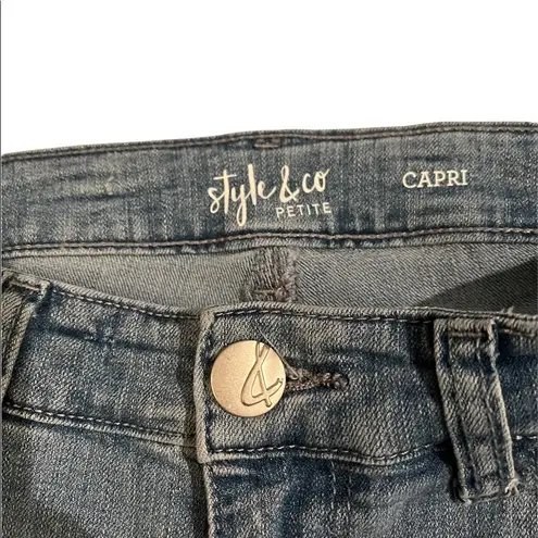 Style & Co . Side Embroidered Capri Jeans