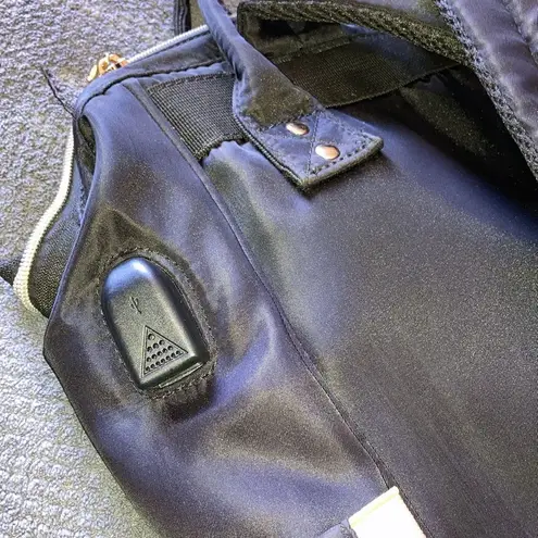 Vsnoon Quilted Black Diaper Travel Backpack with USB Port & Laptop Sleeve