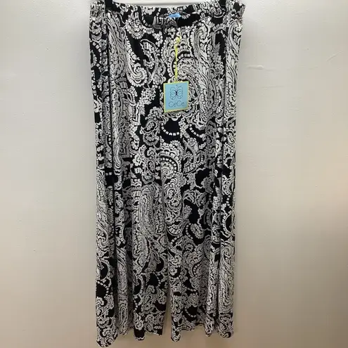 Black & White CeCe Size 1X Palazzo Pants. New With Tags