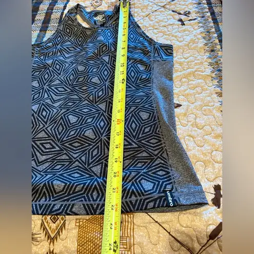 Umbro Black and White Women's Geometric Tank Top. Fitted