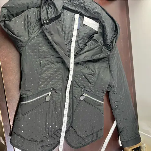 Quilted Hooded Jacket Black Avant