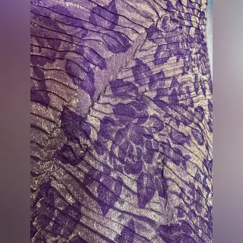 Scott Taylor purple metallic crinkle button up blouse Size L