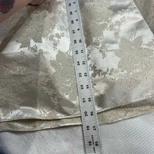 Onyx Nite Cream Gold Long Sleeveless Formal Wedding Dress Sz 16 Women’s Gala