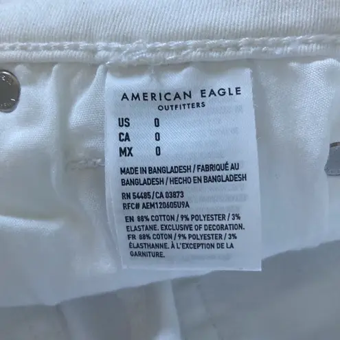 American Eagle  high rise shortie white jean shorts in size 0