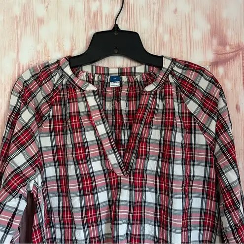 Old Navy  Red Split-Neck Plaid Seersucker Shirt