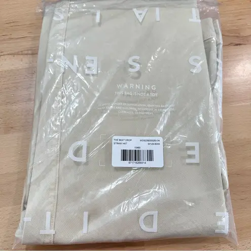 AYR The Beat Drop Jeans Barrel Leg in Straw Hat Cream Tan 34 Minimalist Preppy