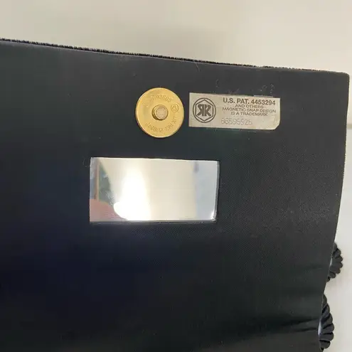 Valerie Stevens EUC Vintage women’s solid black soft velvet rope strap crossbody